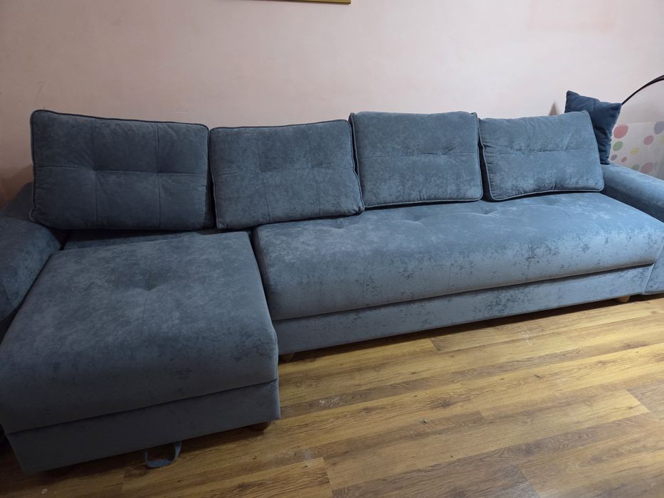 Продается новый диван угловой