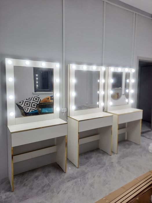 Гримерный столик