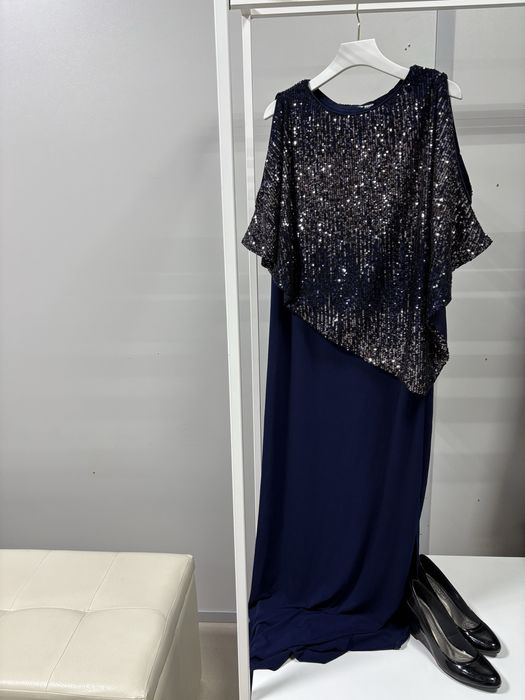 Платья б/ у  от 5000 тг