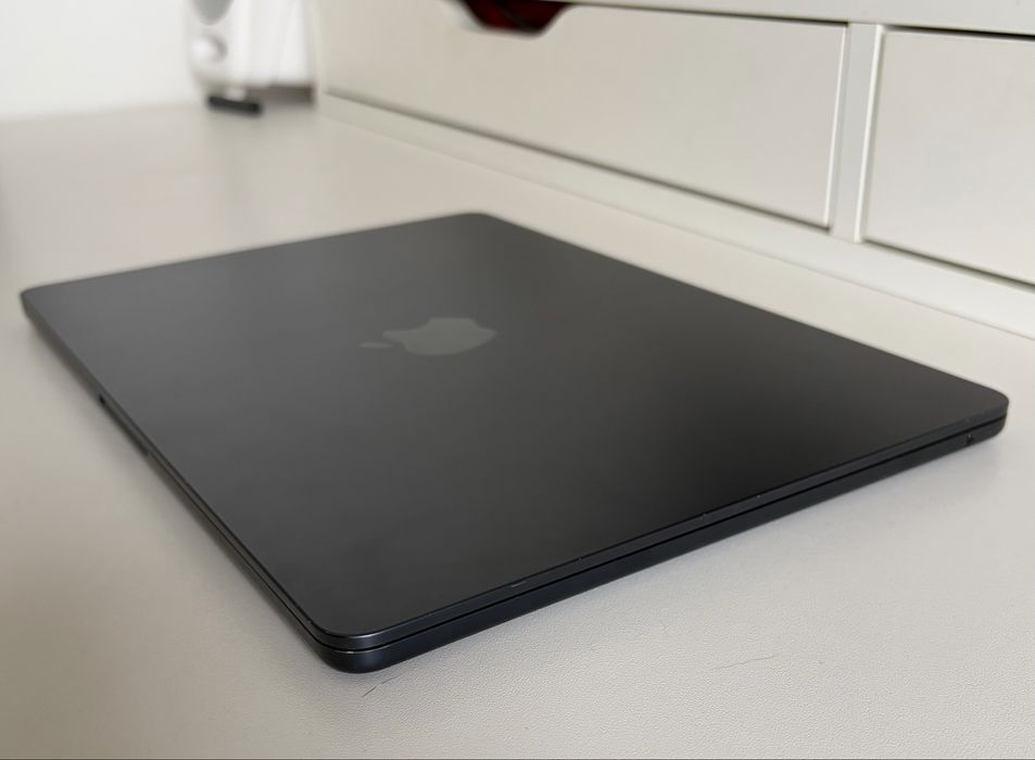 MacBook Air M2 13.6” 8GB RAM 256GB SSD