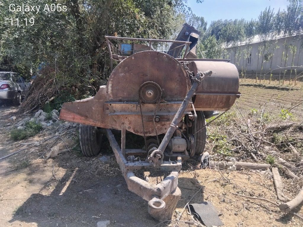 Fasol chiqarish kombayni
