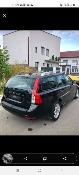 Vând volvo v50  motor de 2 litri diesel, original suedez  in 5 pistoan