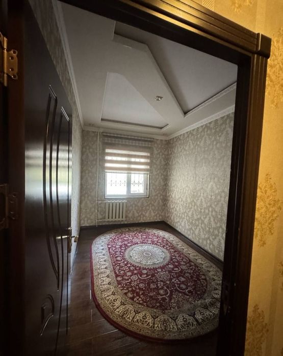 Срочно Продаётся Кушбеги 2/2/5 ремонт хороший локации топ !