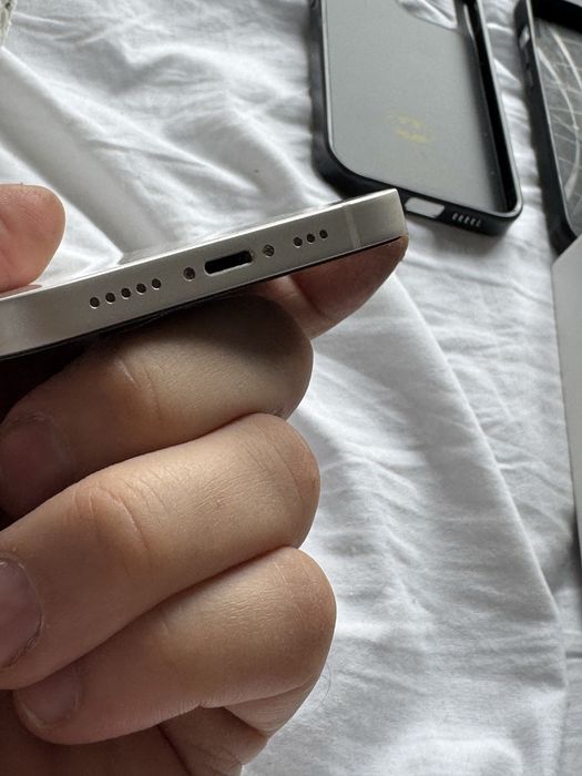Iphone 12 - 128 GB - 100% viata bateriei