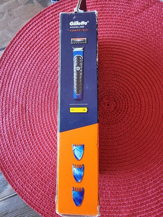 Vand mașină de tuns și ras Gillette produs Nou