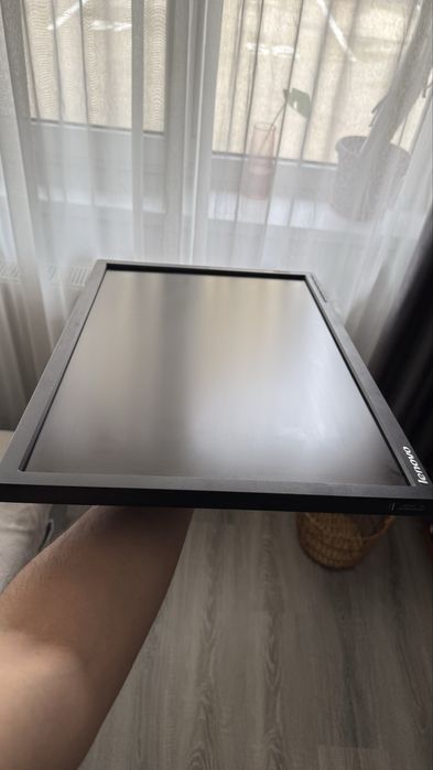 Monitor Lenovo ThinkVision 22inch T2254pC