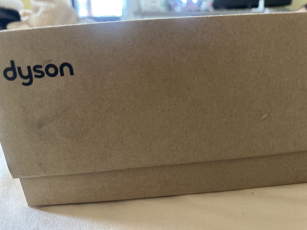 DYSON supersonic сешоар