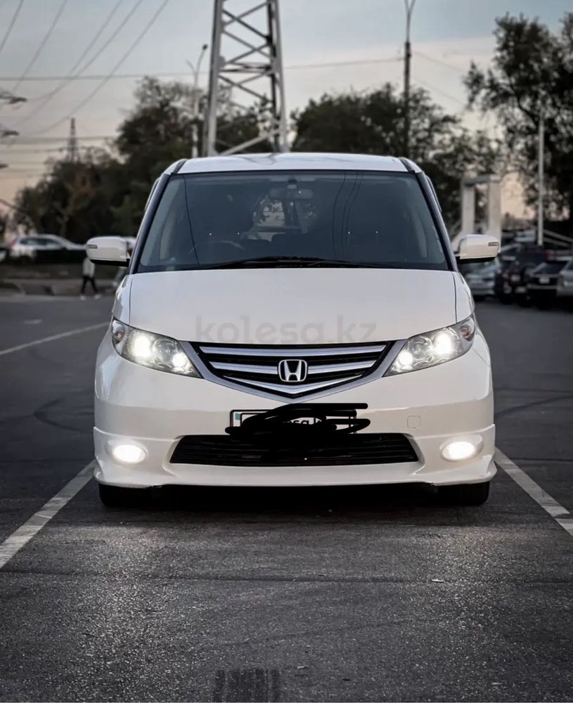 Поездки по Узбекистану, такси в горы, taxi v gori, трансфер. Минивэн