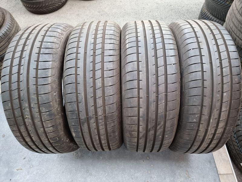 235/60/18 Goodyear 4piese