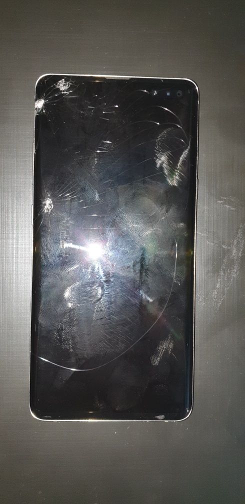 Samsung Galaxy s10 5g zapshastga,  Samsung gusto 3 perfectumga barter