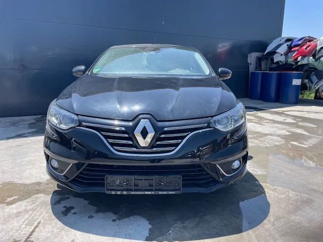 Dezmembrez Renault Megane 4 an 2017 motor 1.2 TCE cod H5FF