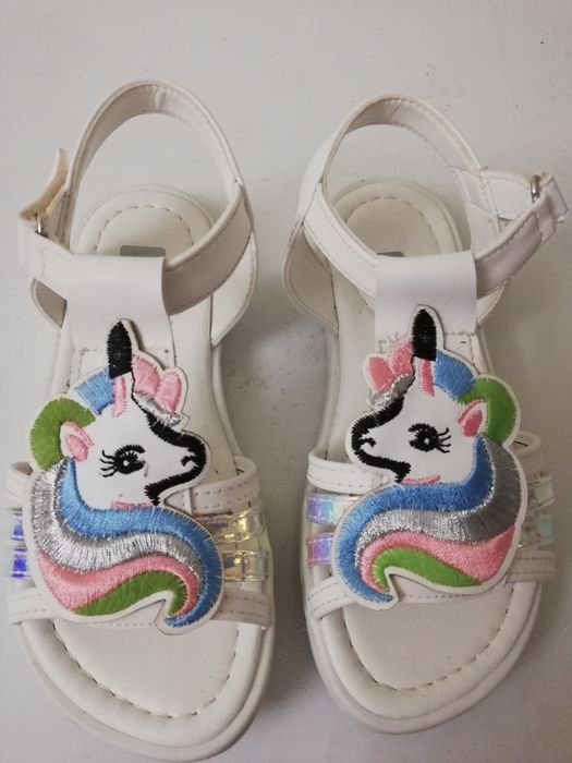 Сандали для девочки