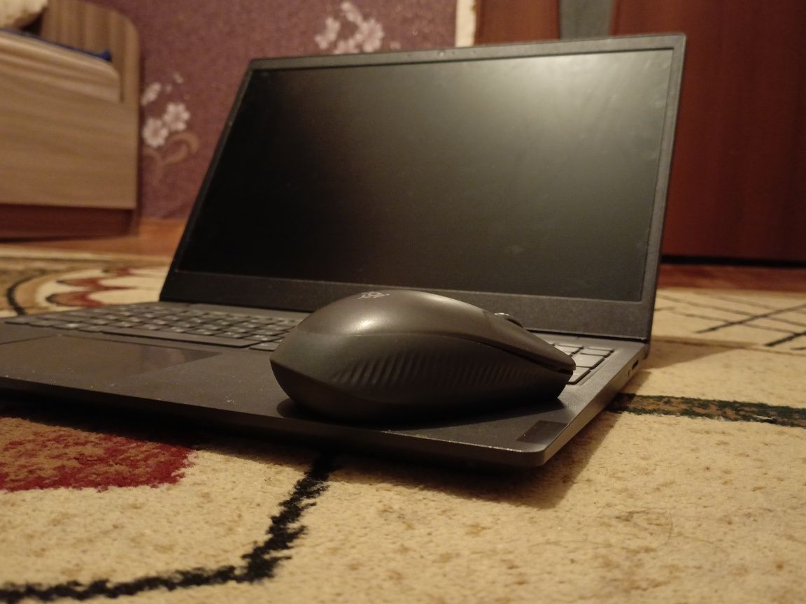 Ноутбук Lenovo, для работы и учёбы