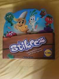 Joc Stikeez complet, cu figurine incluse