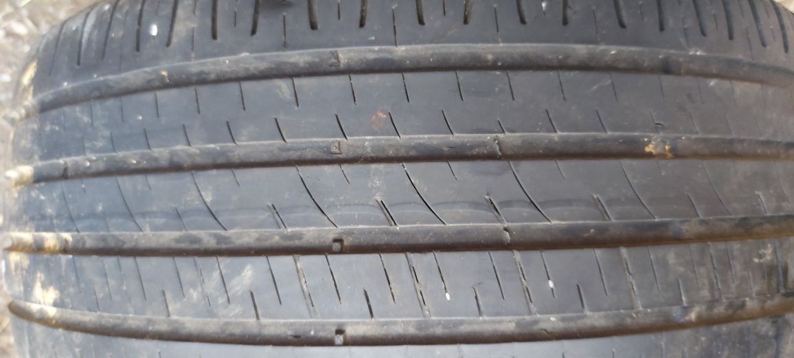 Anvelope vara 215/45 r17