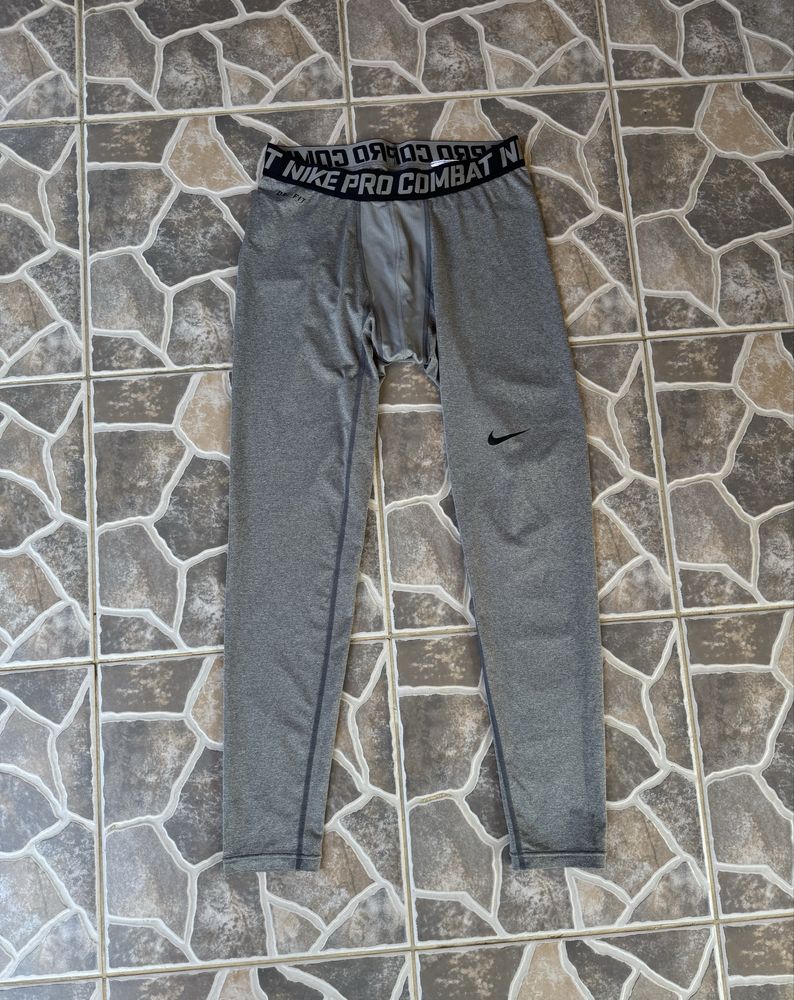 Мъжки клин Nike Pro Combat