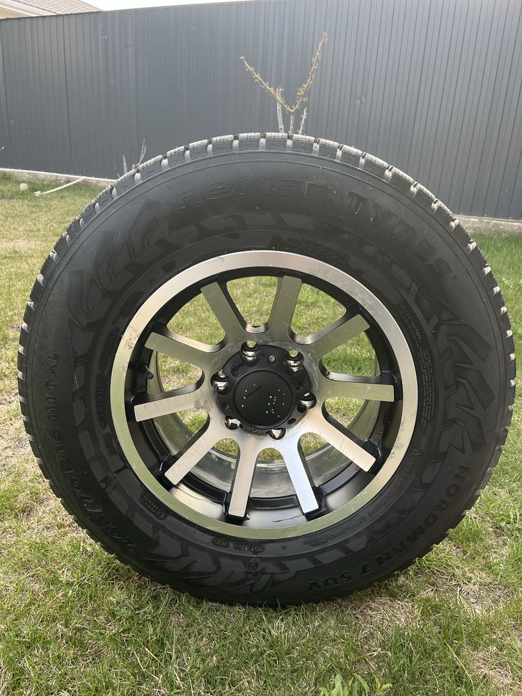 Титановый диска с зимний покрышками 245/70 R17