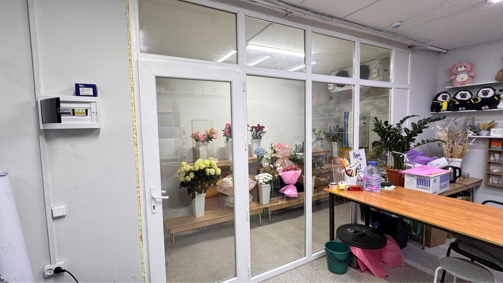 Продается цветочный магазин ! Срочно!