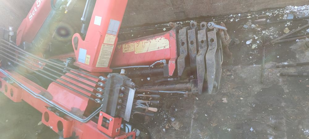 Кран Ивеко KLM Crane Group Italia