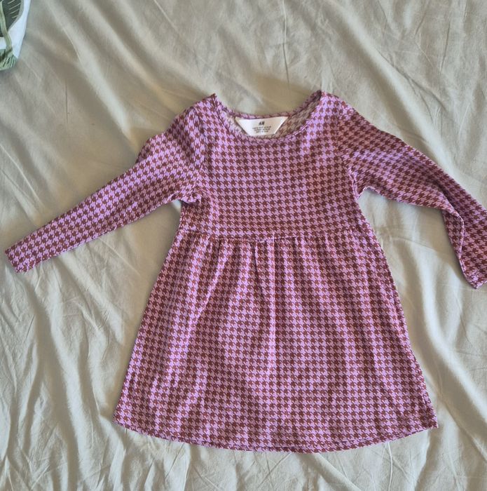 Rochiță cu mâneci lungi