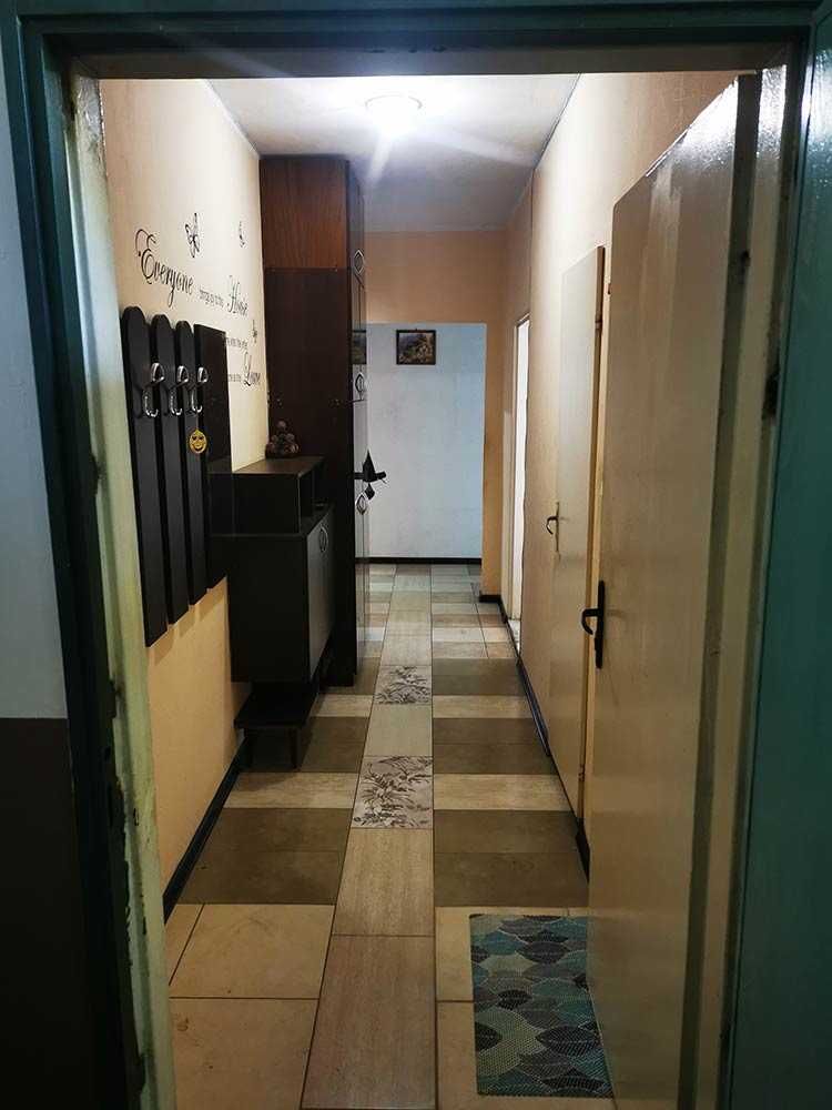 Дава се под наем Четиристаен апартамент в Варна, Завод Дружба - 88 кв.м за 433.5 € - Снимка #1