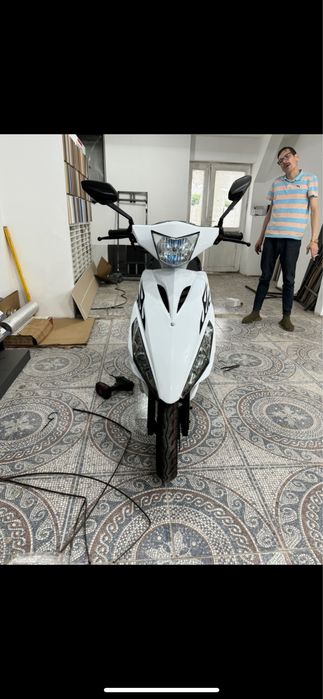 Scutere 125 cc benzina noi 0 km