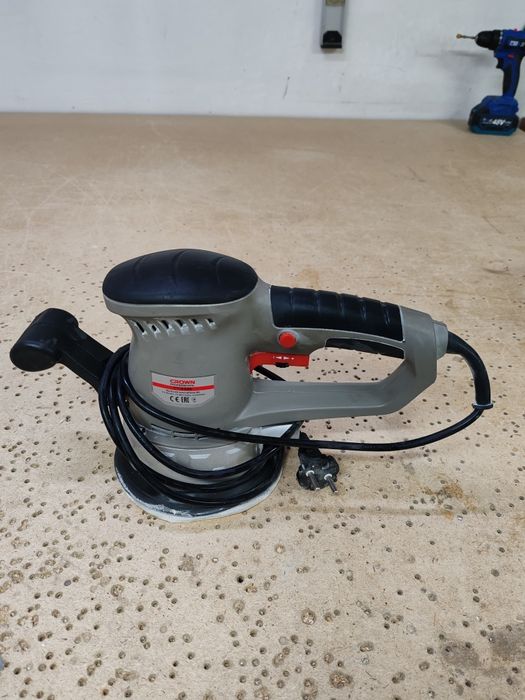 Шлифовальная машина