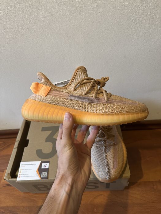 Adidas Yeezy Boost 350 V2 Clay