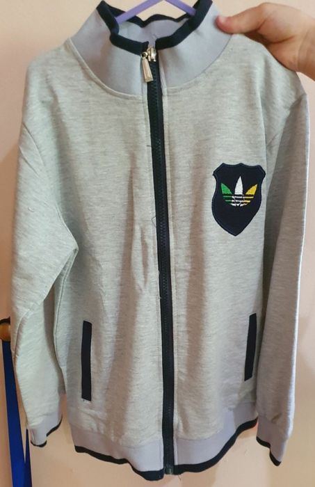 Спортивный костюм новый