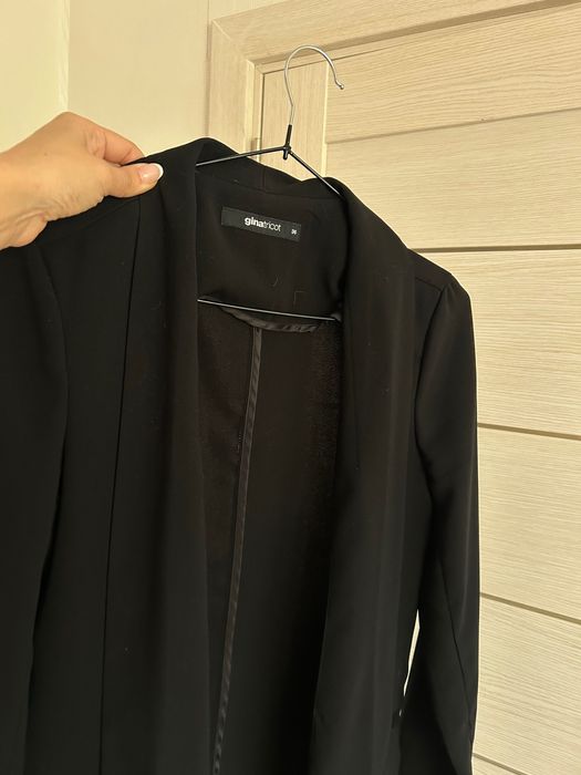 Дамско свободно сако