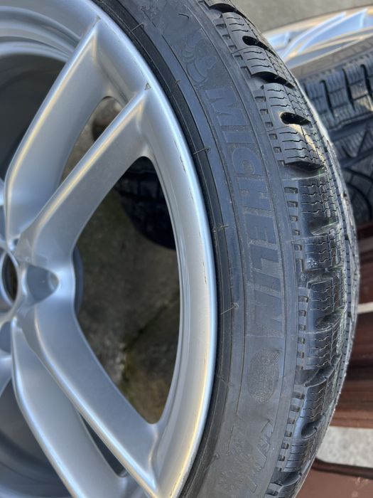 235/35 R19 Michelin Pilot Alpin Noi