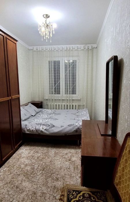 Mirobod Oybek metrosi yaqinida 1 xonali sherglikka kvartira bor