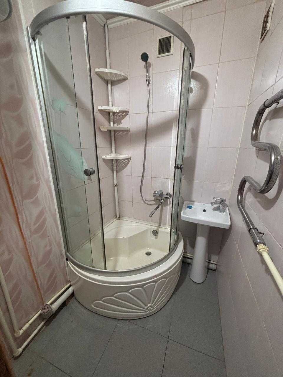 Продается 2- квартира в центре Сортировки