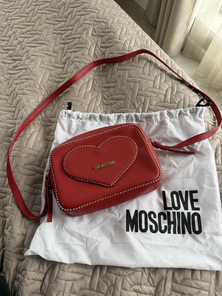 Чанти Moschino, Liu Jo, Twinset, Pinko, Tosca Blu
