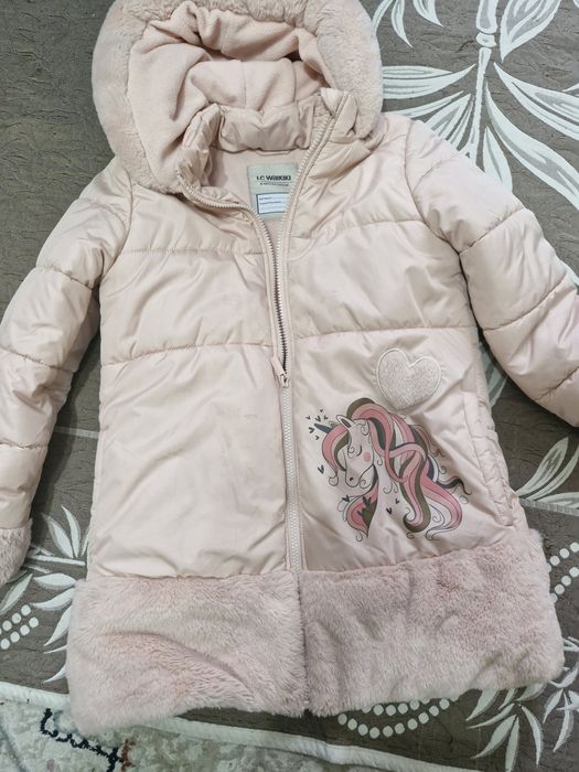 Зимняя куртка для девочек