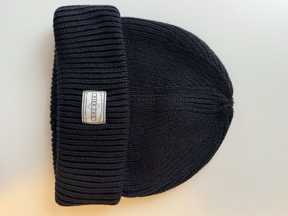 Caciula Pier One - neagra, albastra - Fes nou nepurtat