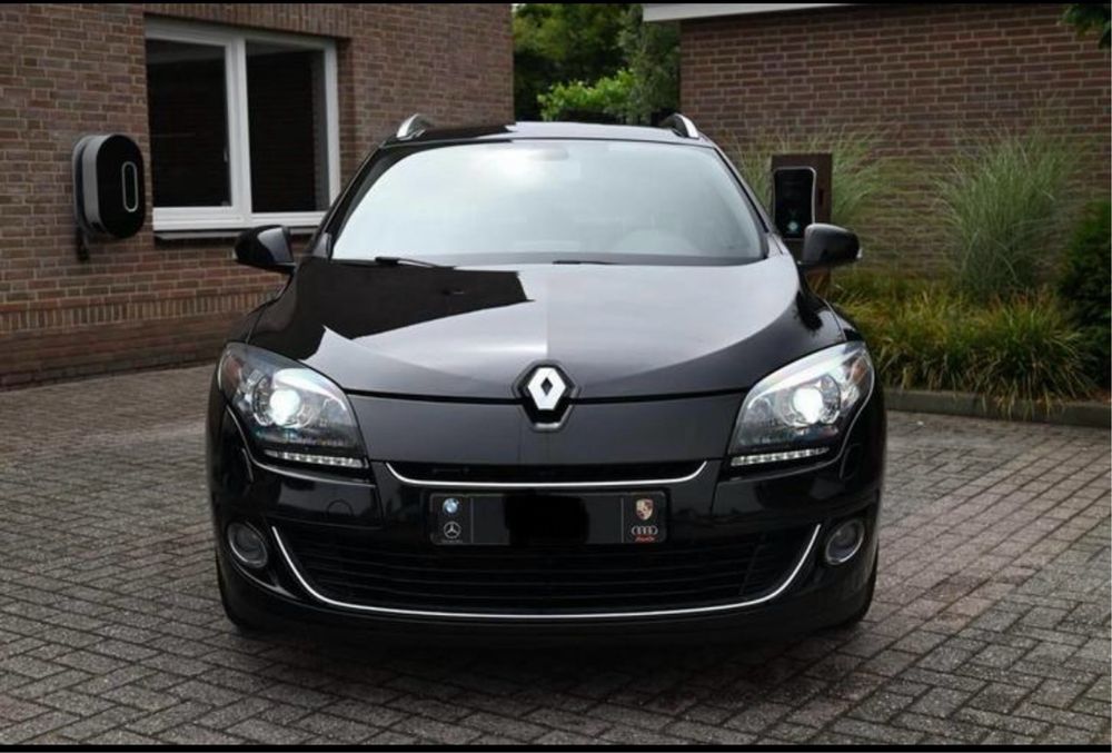 Renault Megane 1.5 dCi Bose Pano/Xenon/Navi/Piele