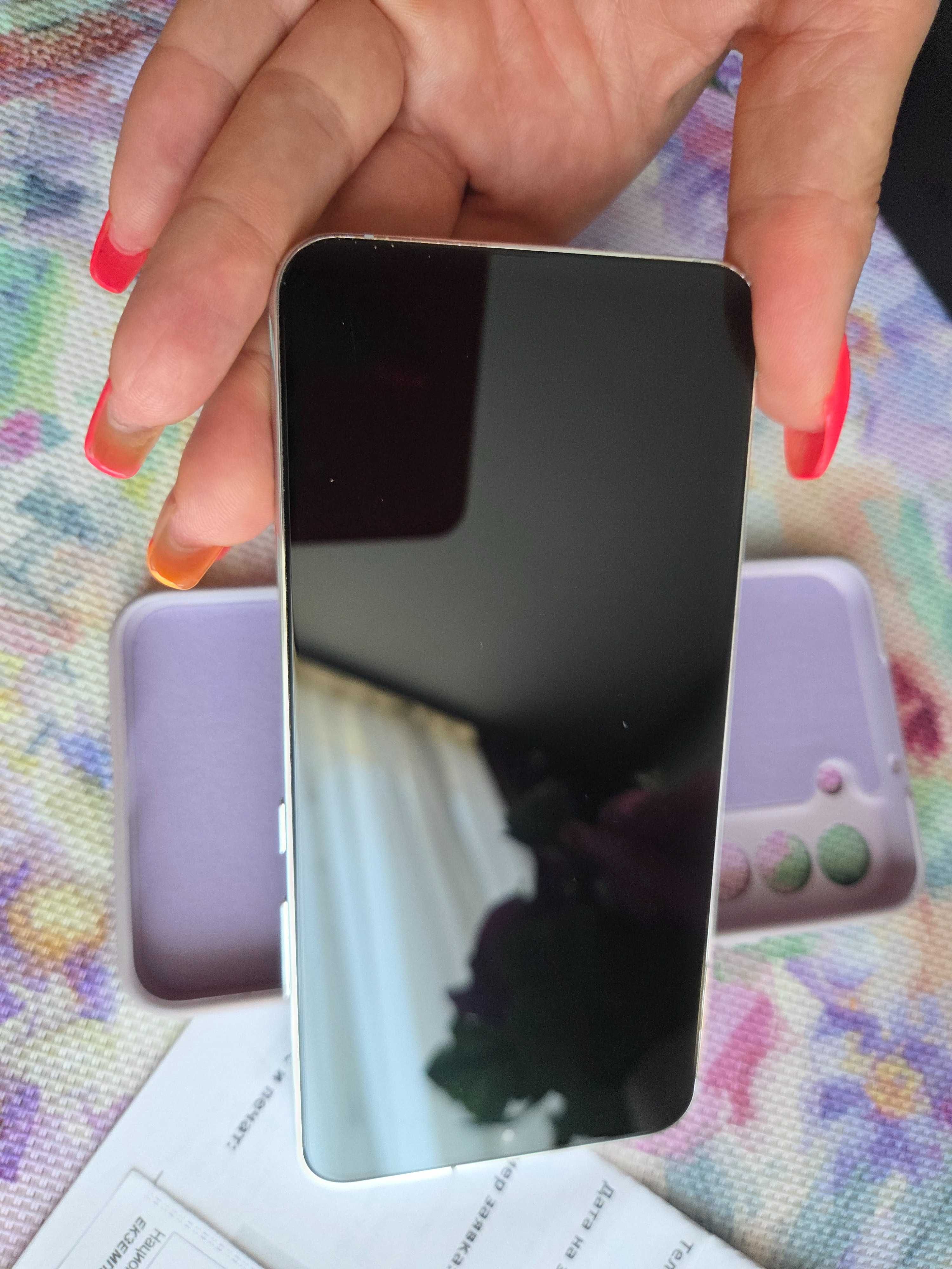 Samsung Galaxy 22 plus