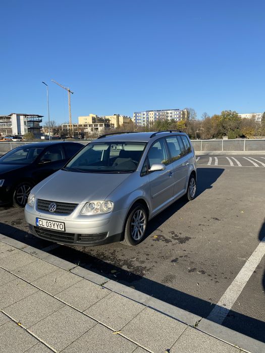 VW Touran 2.0 TDI DSG