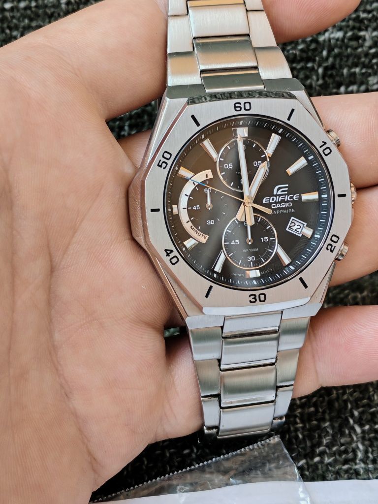 Casio efb 680d 1av
