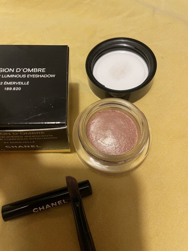 Chanel Illusion d’ombre eyeshadow