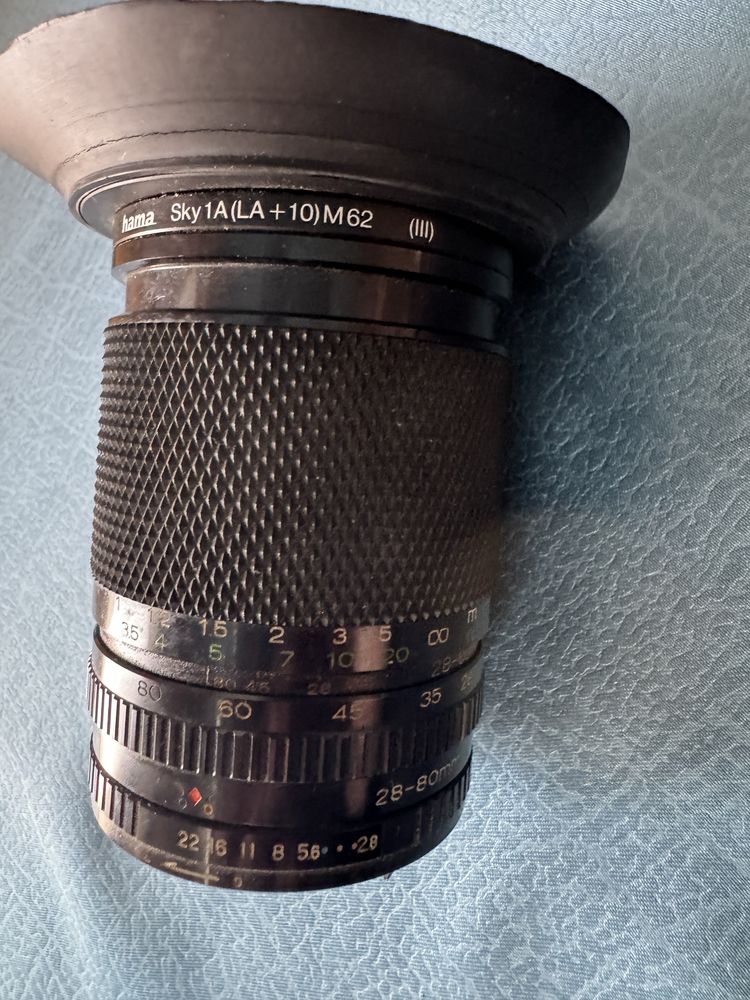 Японски Обектив SOLIGOR 28-80mm + филтър Hama