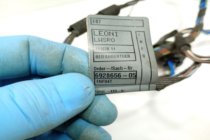 Cablaj usa dreapta fata   692865605 BMW Seria 1 E81/E82/E87/E88 (face