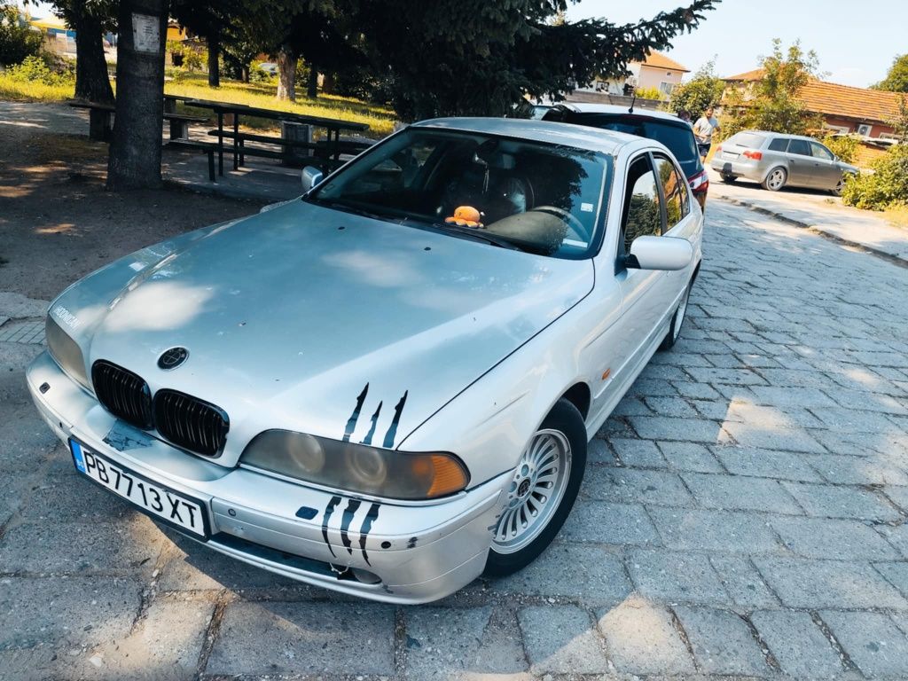 Bmw e39 525d 2001г