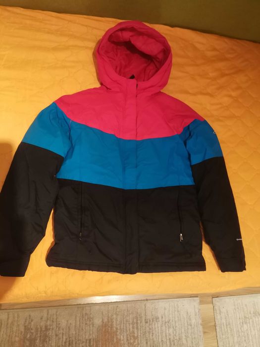 Продавам яке Columbia 10-12г