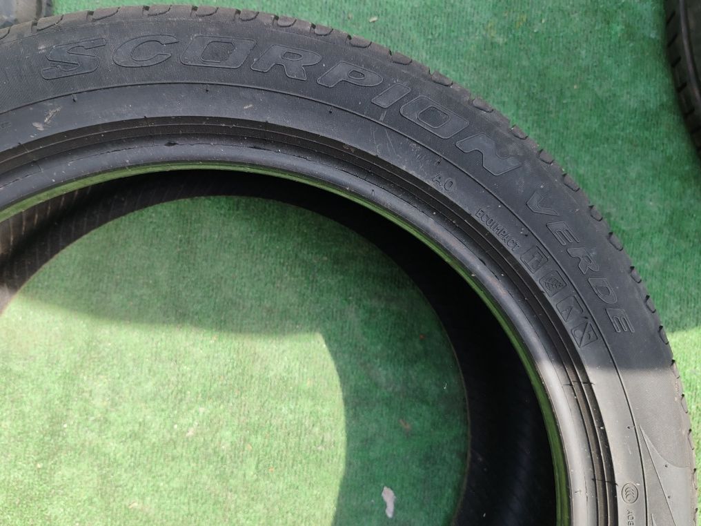 255 45 20 vara Pirelli