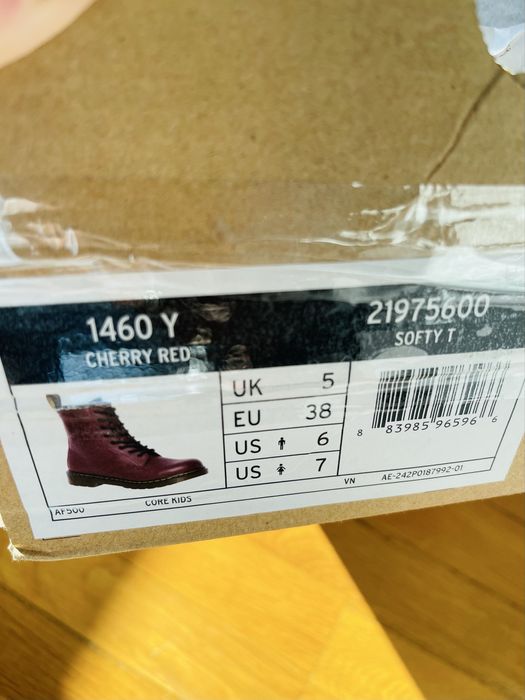 Dr. Martens 1460 Cherry red