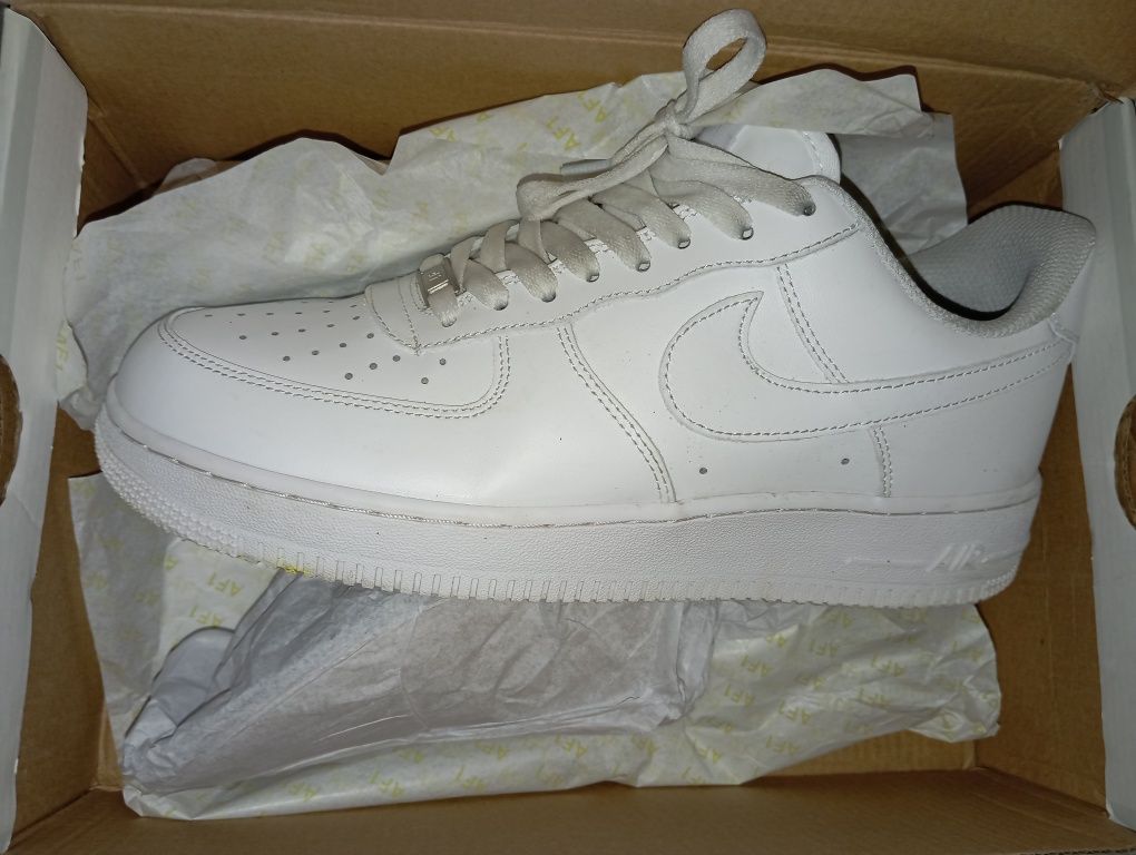 nike air force 1 white