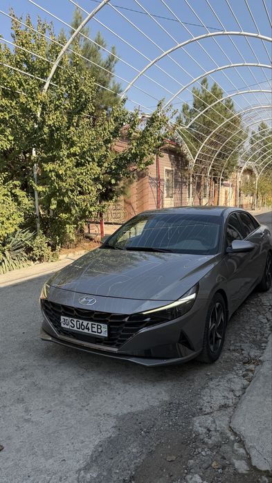 Hyundai Elantra 2.0 Хюндаи Элантра 2.0