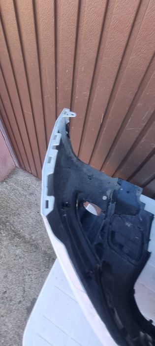 Bara fata dacia duster